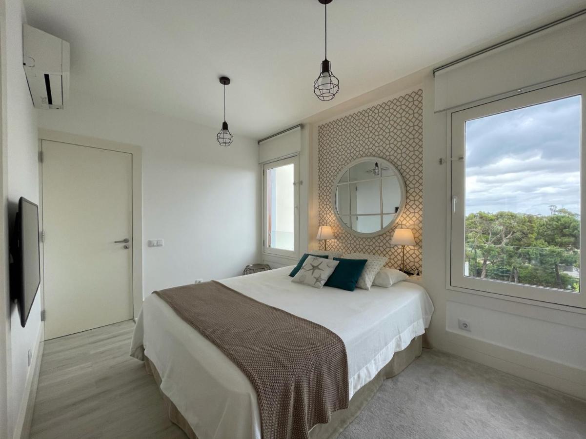 Beautiful Penthouse Apartment With Terrace - 4 Minute Walk To The Beach Troia Exterior photo