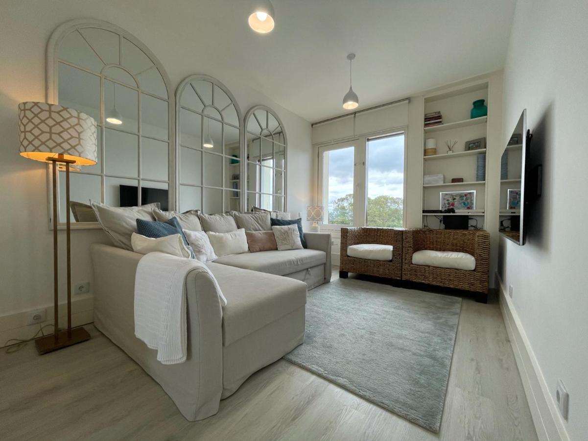 Beautiful Penthouse Apartment With Terrace - 4 Minute Walk To The Beach Troia Exterior photo