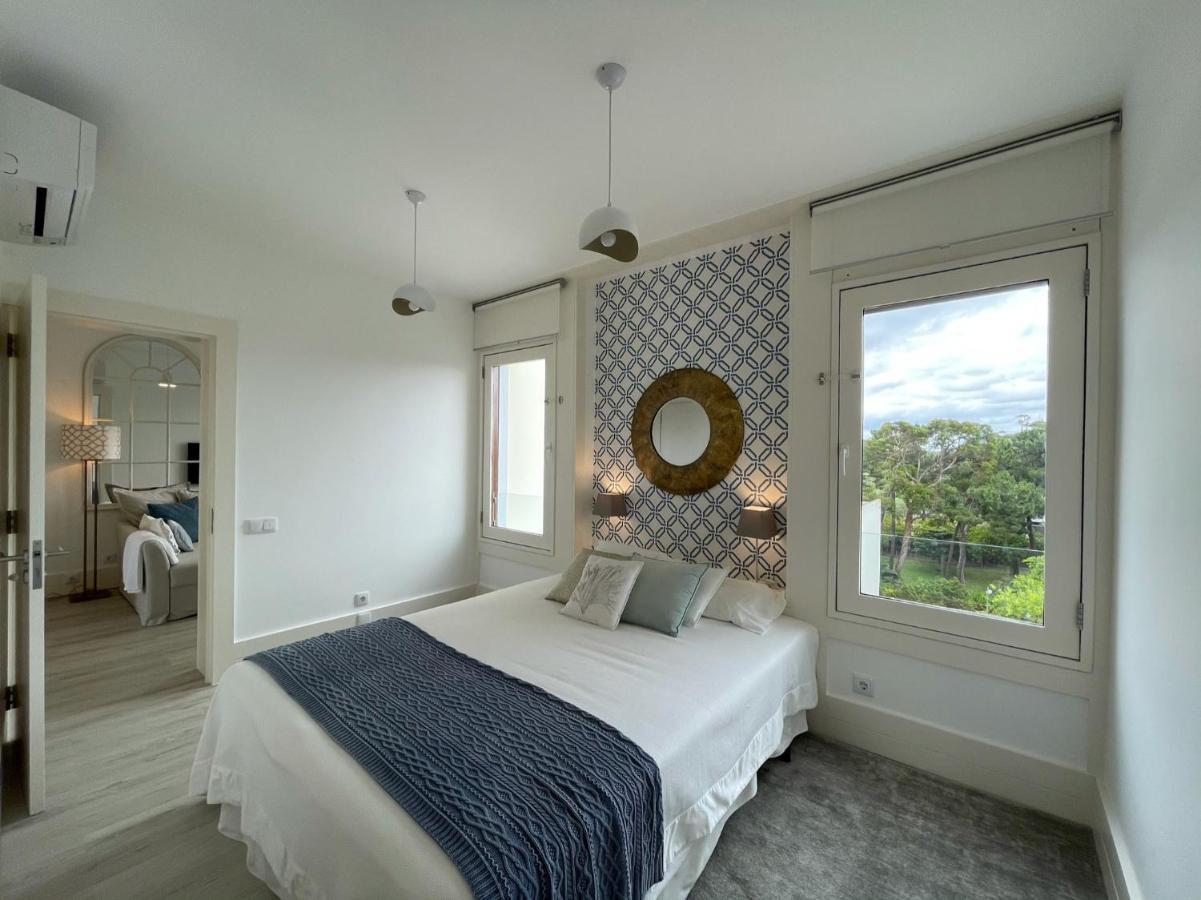 Beautiful Penthouse Apartment With Terrace - 4 Minute Walk To The Beach Troia Exterior photo